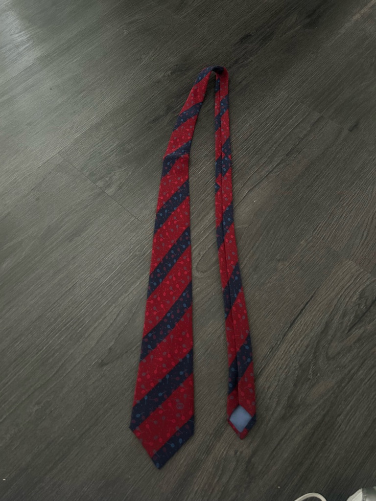Gucci Red And Navy Diagonal Stripe Silk Tie